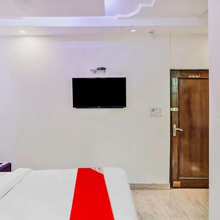 Hotel O Delhi Empire Нью-Делі Екстер'єр фото