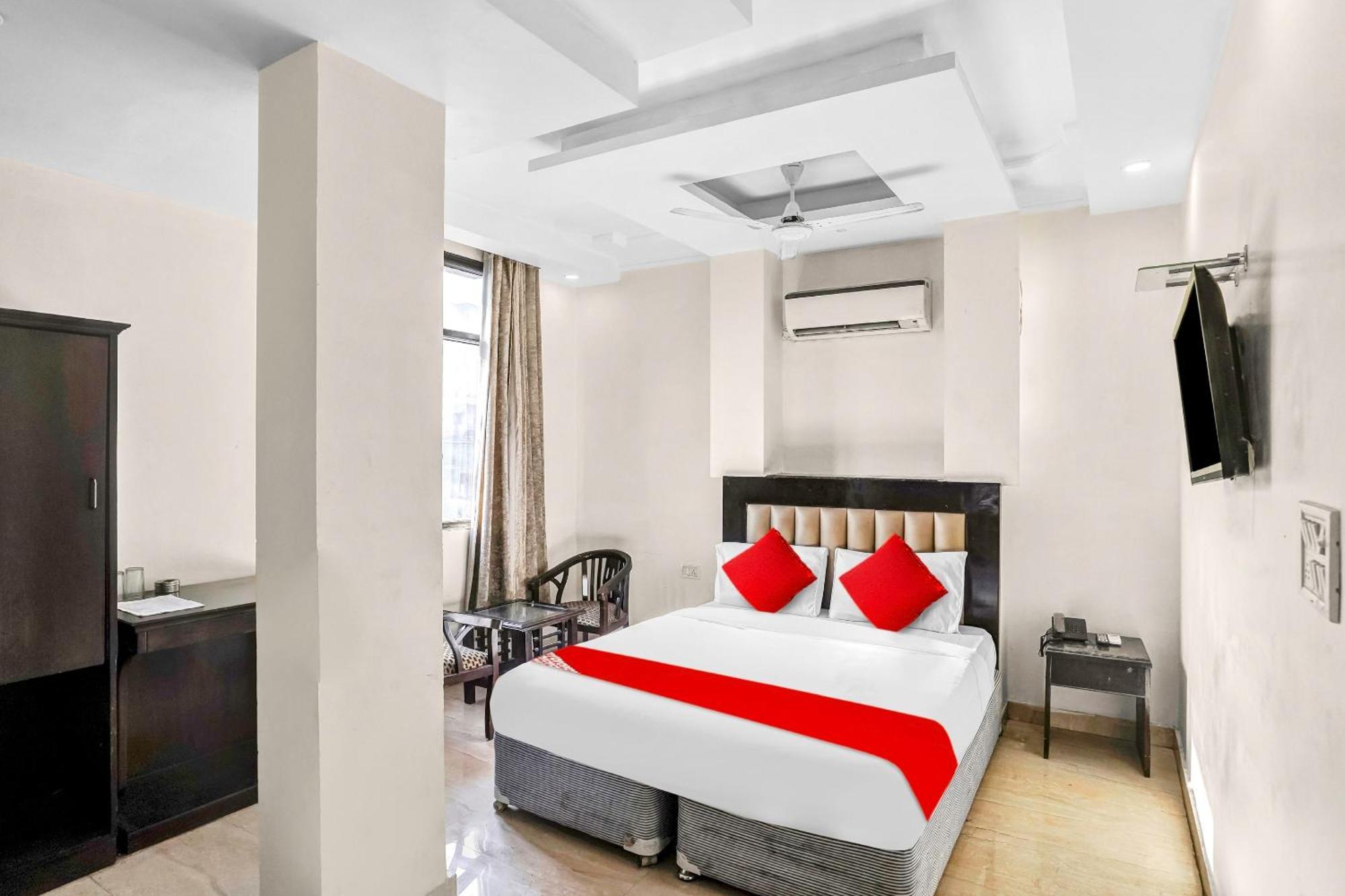 Hotel O Delhi Empire Нью-Делі Екстер'єр фото